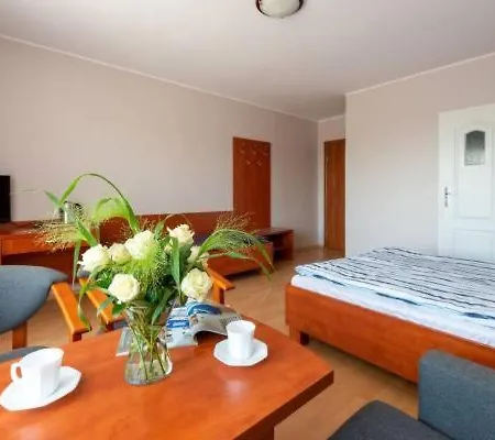 Проживание в семье I Neptun