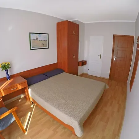 Проживание в семье I Neptun