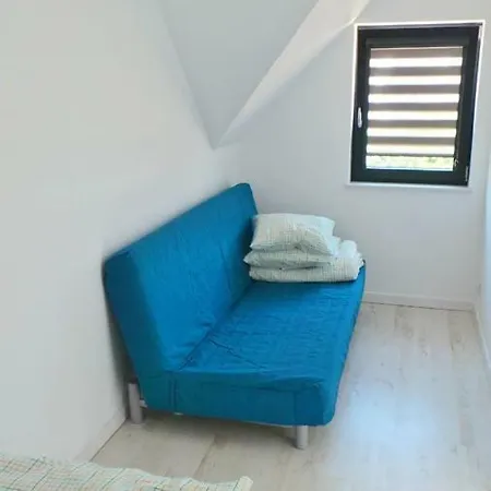 ホームステイ I Neptun